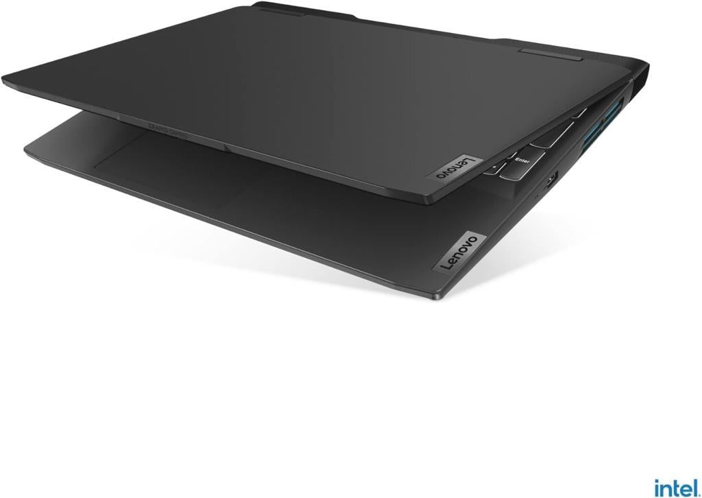 Lenovo IdeaPad Gaming 3 15IAH7 82S900VBTX i5-12500H 16 GB 512 GB SSD RTX3050 15.6" Full HD Gaming Laptop Teşhir