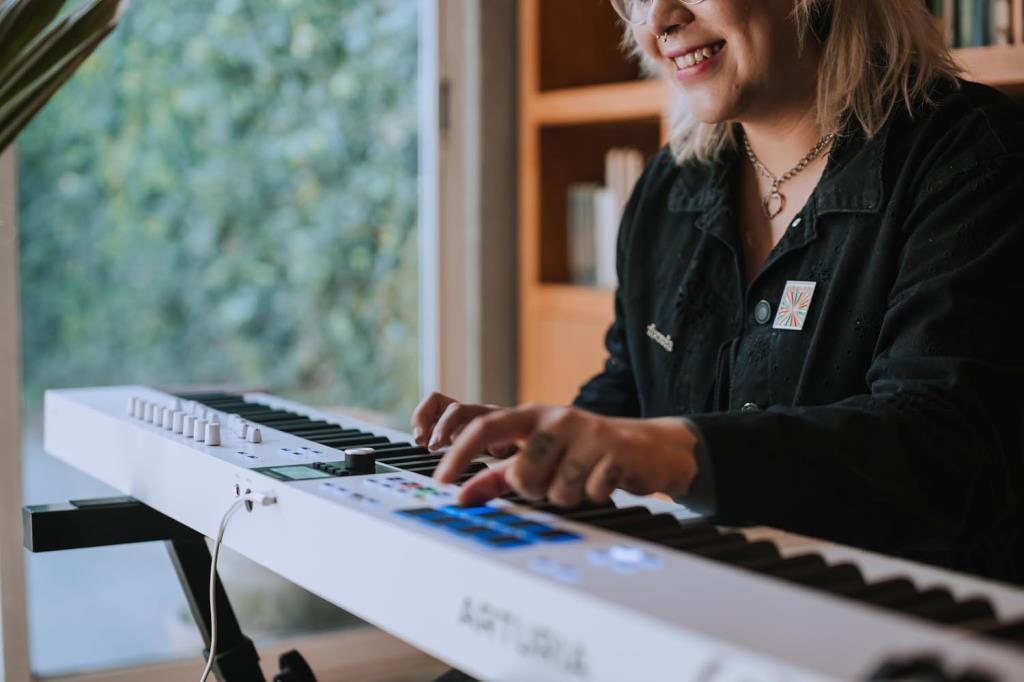 Arturia Keylab Essential 88 MK3 Midi Klavye - Outlet