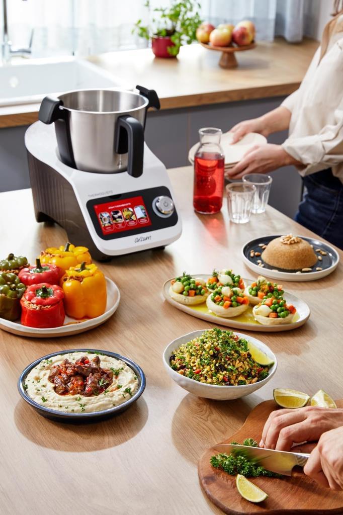 Arzum AR1181 Thermogusto Akıllı Mutfak Robotu Teşhir