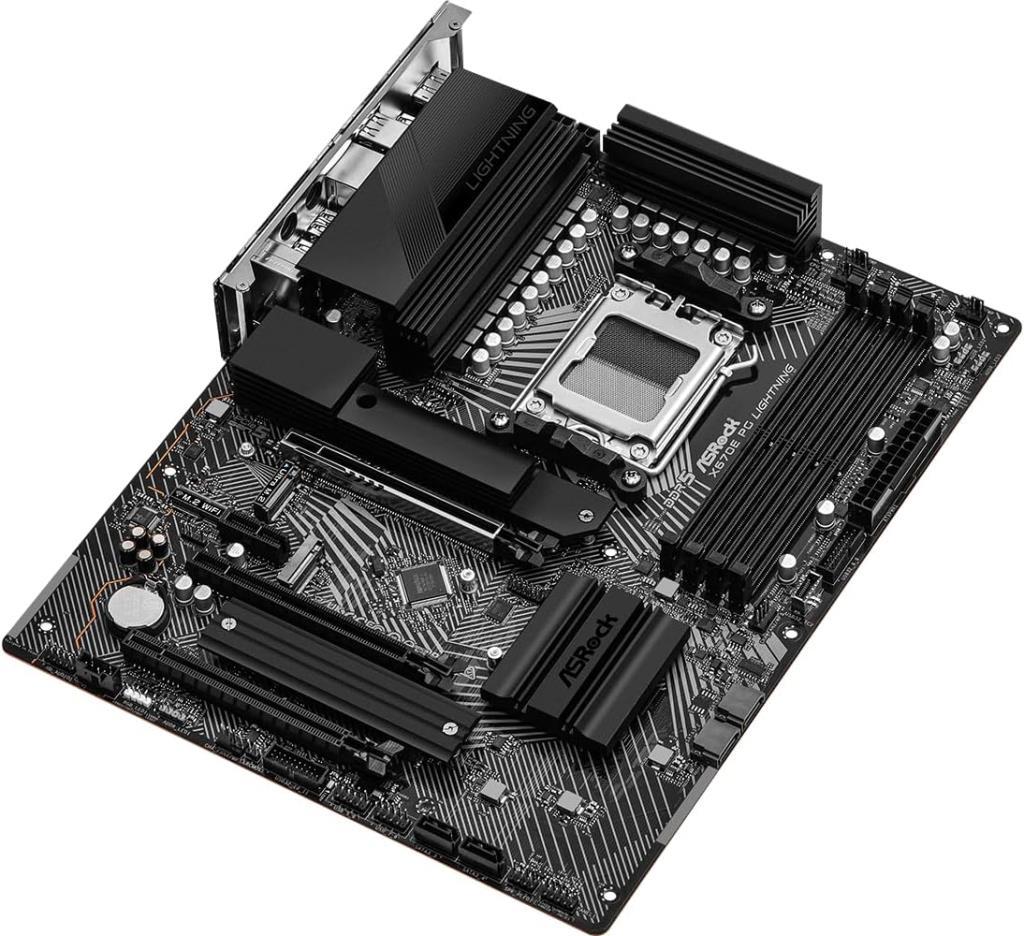 Asrock X670E PG Lightning AM5 DDR5 ATX Anakart Teşhir