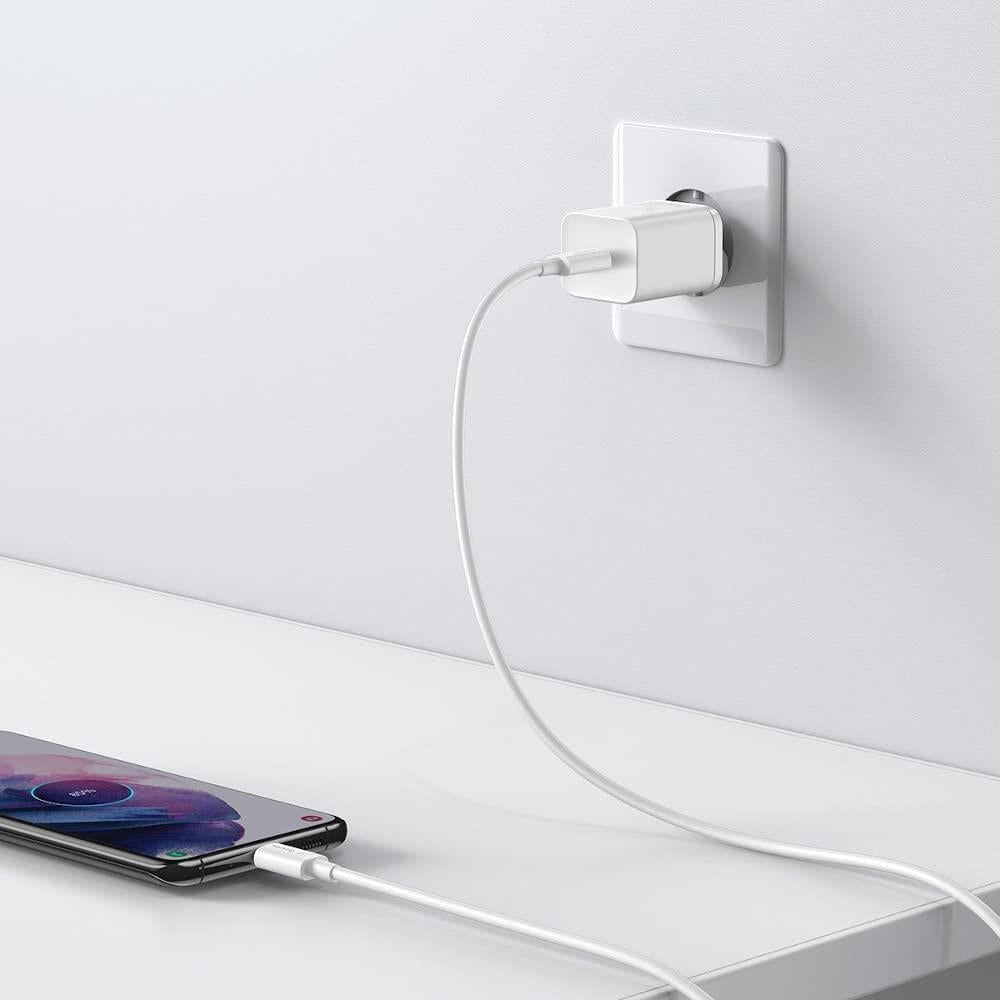 Baseus Super Si Power Delivery 25W USB-C & USB-C Kablo ve Hızlı Şarj Cihazı Seti, Beyaz