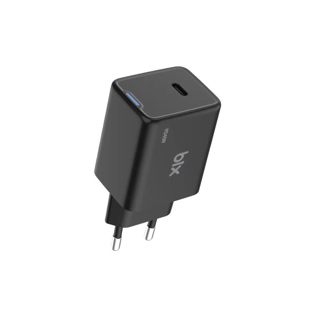 BX1P45G GaN 45W Type-C PD Akım Korumalı ve LED Göstergeli Hızlı Şarj Cihazı Teşhir