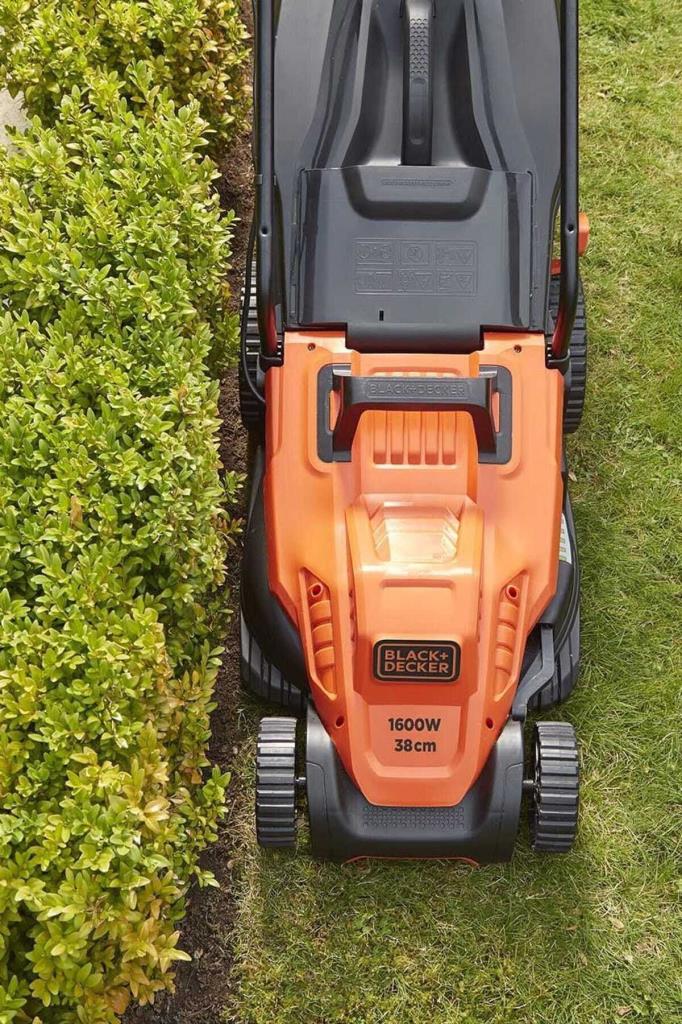Black+Decker BEMW471BH 1600 W Elektrikli Çim Biçme Makinesi Teşhir
