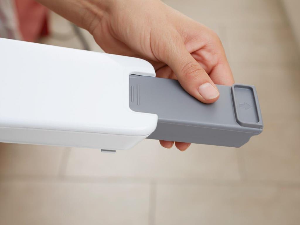 Black+Decker Dustbuster PV1820L 18 V Şarjlı El Süpürgesi Teşhir