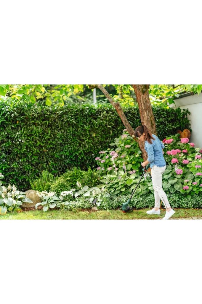 Bosch EasyGrassCut 23 280 W Elektrikli Misinalı Çim Biçme Makinesi - Outlet