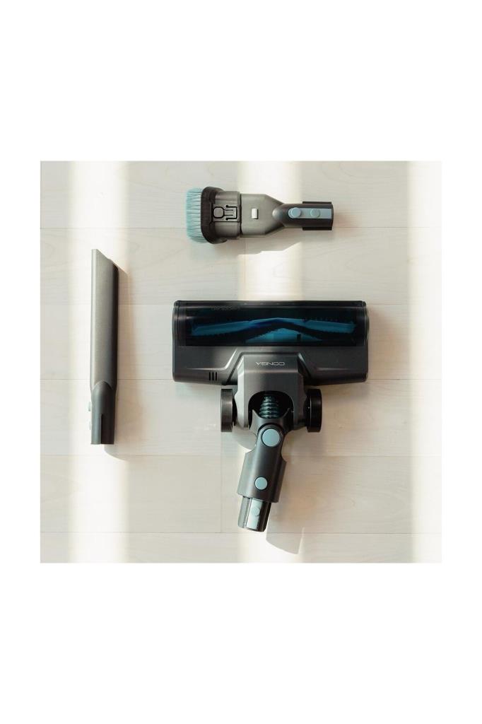 Cecotec Conga Rockstar 1500 Şarjlı Dikey Süpürge Teşhir