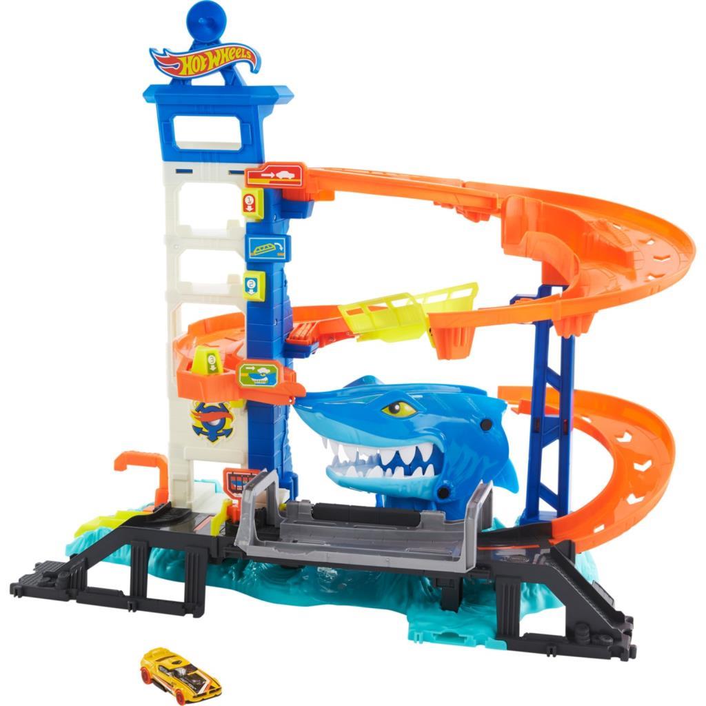 Hot Wheels Köpek Balığından Kaçış Oyun Seti HDP06 Teşhir