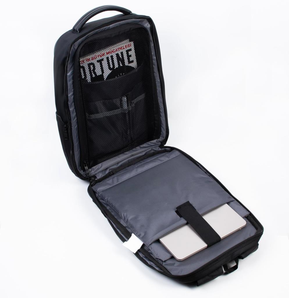 Classone GA-0010 Gauntlet V1 Sert Kabuk Serisi 15.6 inch Uyumlu WTX Pro Su Geçirmez Kumaş Laptop Çantası Siyah - Outlet