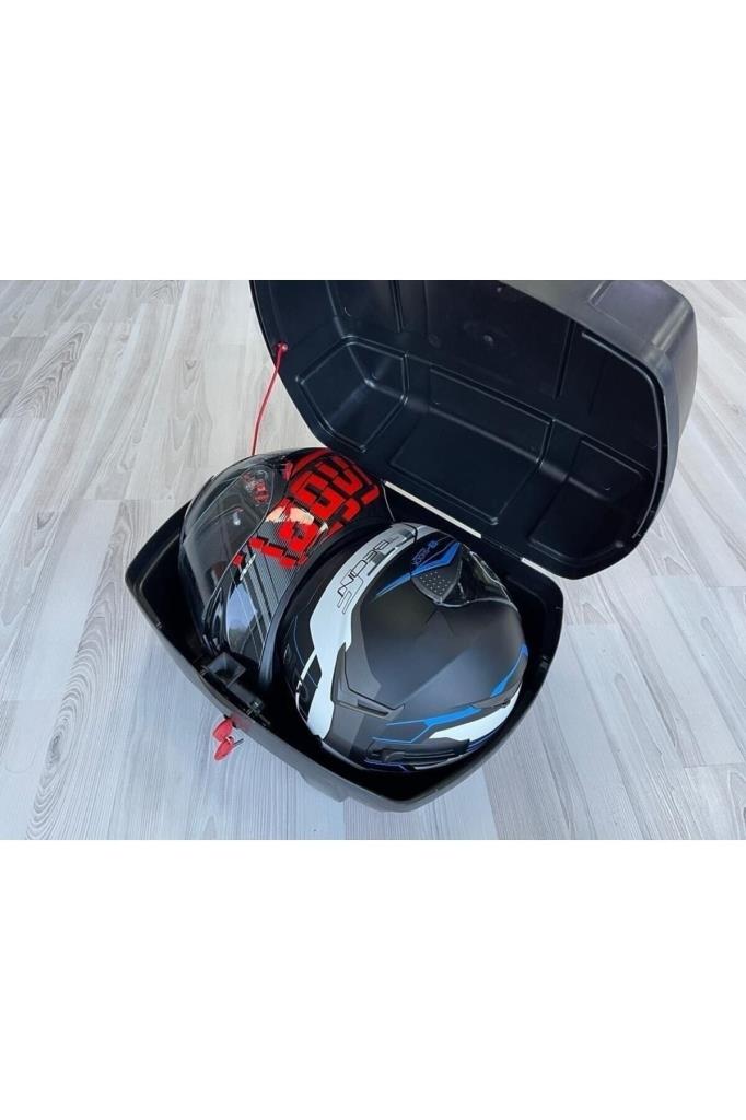 First Bag 52 lt Motosiklet Çantası Teşhir