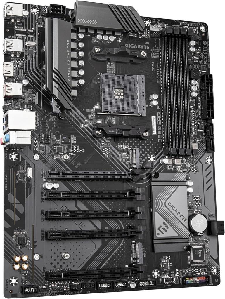 Gigabyte B550 Eagle AMD AM4 DDR4 ATX Anakart Teşhir