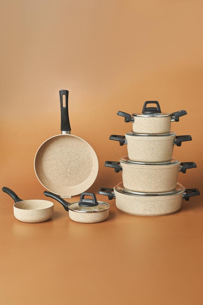 Karaca Bio Granit Vincent 12 Parça Tencere Seti Teşhir