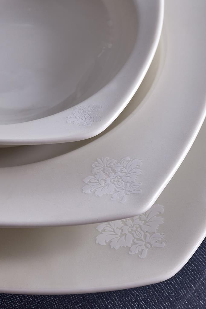 Karaca Deren Kare 60 Parça 12 Kişilik Yemek Takımı - Outlet