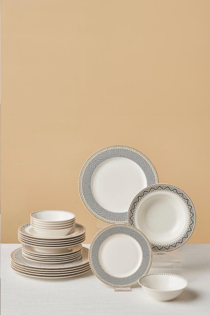 Karaca Globe 24 Piece Dinner Set for 6 People Display