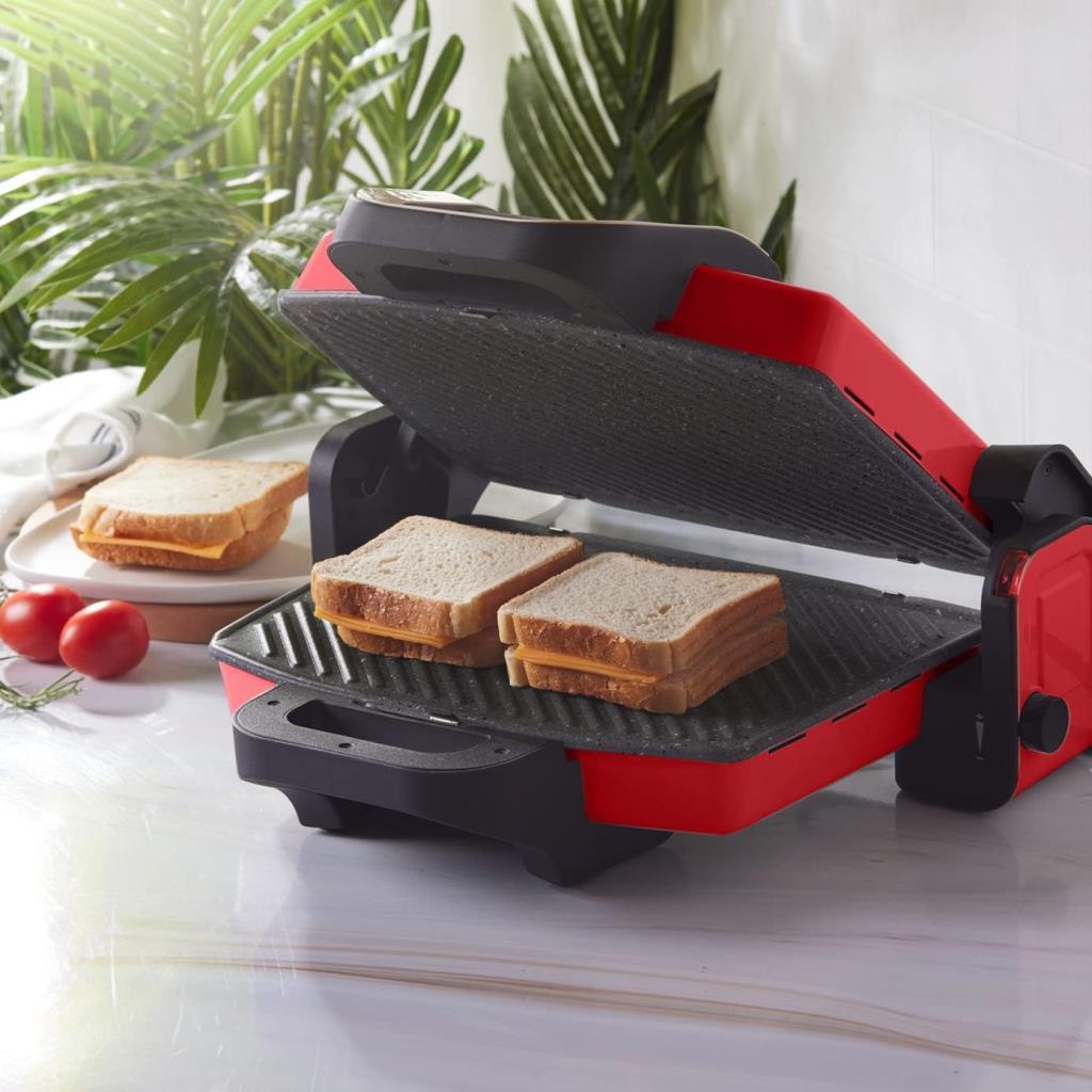 Karaca Future Essential Matte Red 1800 W Tost Makinesi Teşhir