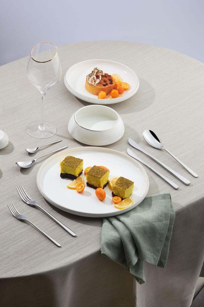 Karaca Influx 316 Premium 84 Parça 12 Kişilik Çatal Kaşık Bıçak Takımı Teşhir