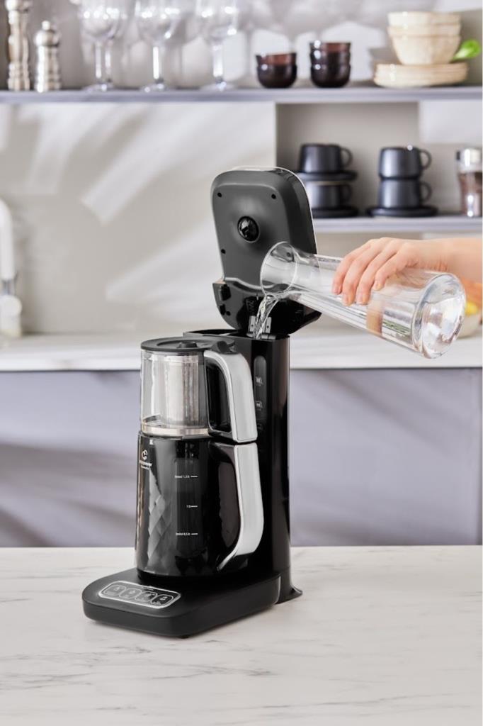Karaca Çaysever Robotea Pro 4in1 2500 W Black Chrome Konuşan Cam Çay Makinesi Outlet