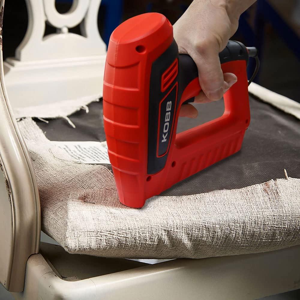 Kobb KBZ200 8-16 mm Zımba ve 15-16 mm Çivi Çakma Makinesi + 3000 Adet Yedek Zımba Ve Çivi Outlet