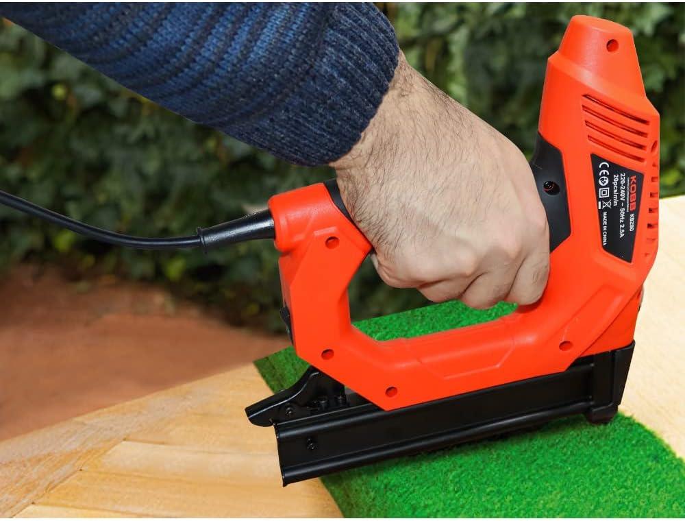 Kobb KBZ90 15-25 mm Zımba ve 15-32 mm Çivi Çakma Makinesi + 3000 Adet Yedek Zımba ve Çivi Teşhir