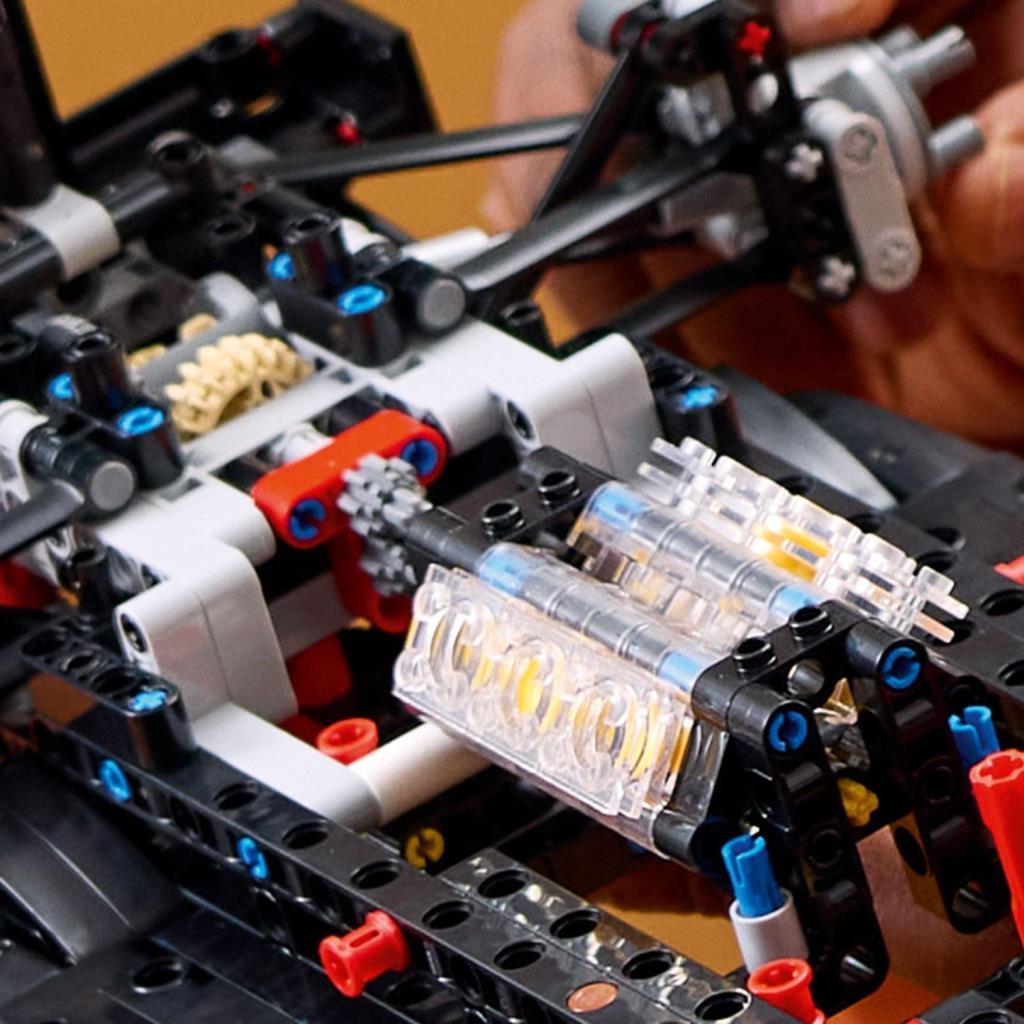 Lego 42171 Technic Mercedes-AMG F1 W14 E Performance - Outlet