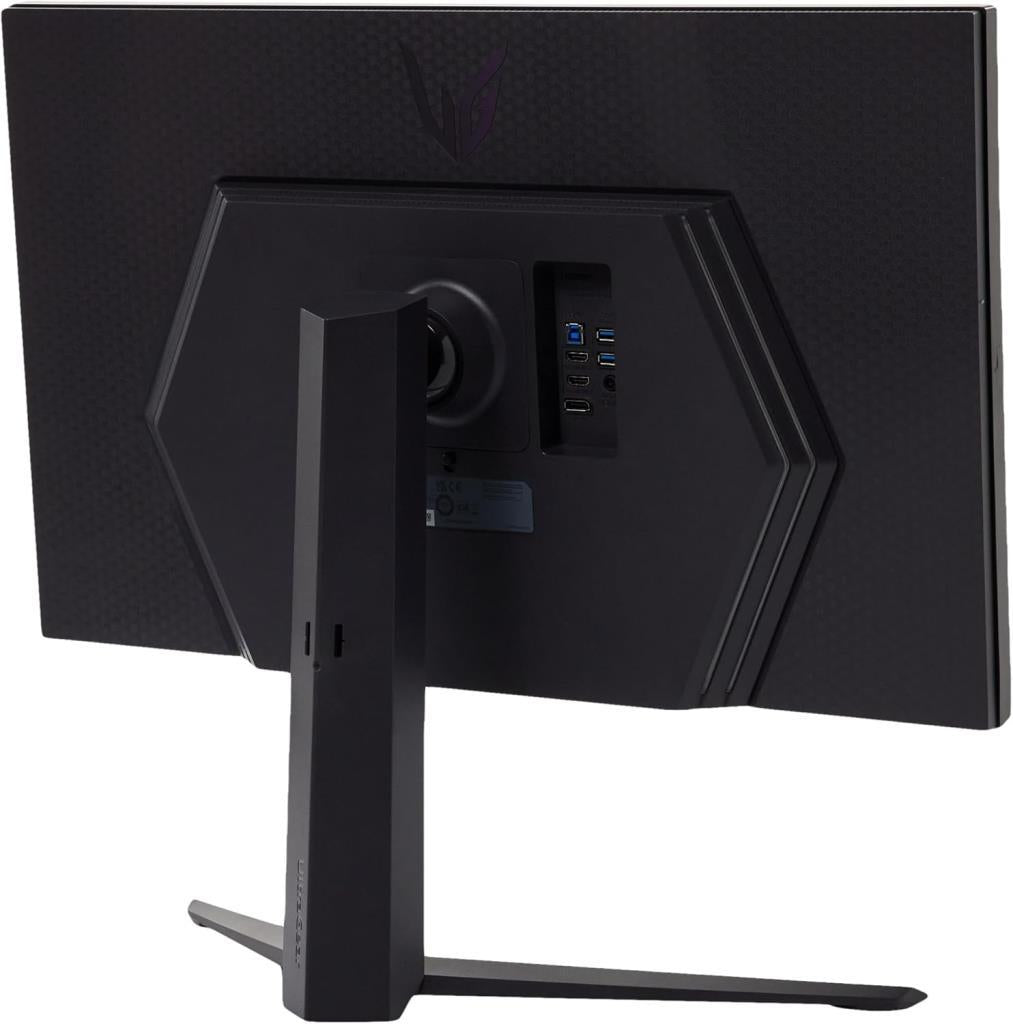 LG UltraGear 32GQ850-B Monitör Teşhir