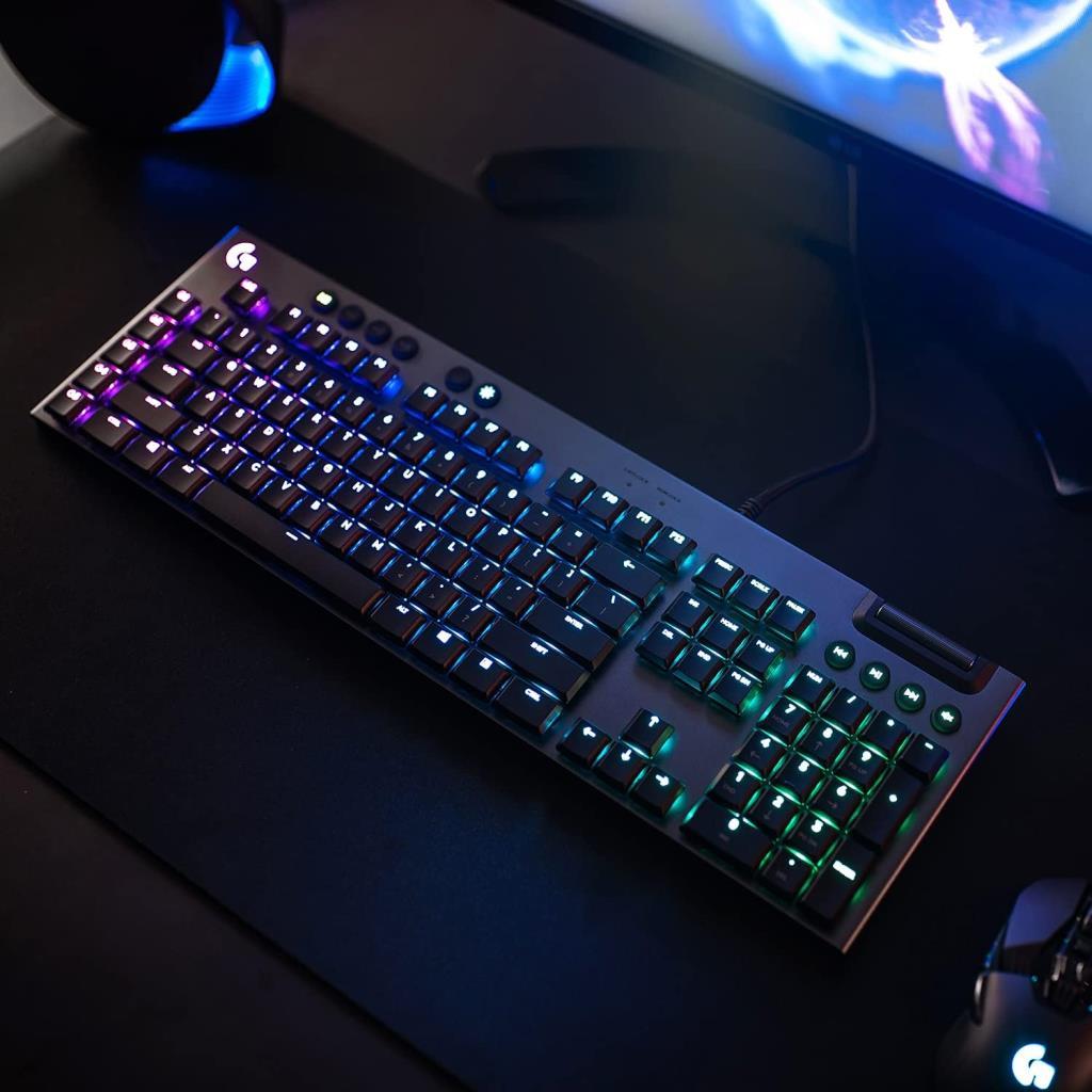 Logitech G815 Lightsync RGB Kablolu Mekanik Oyuncu Klavyesi - teşhir