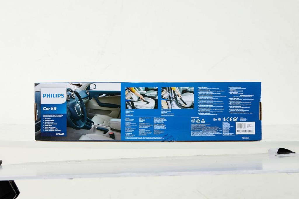 Philips FC8093/01 Dikey Şarjlı Süpürge Aksesuarı Teşhir