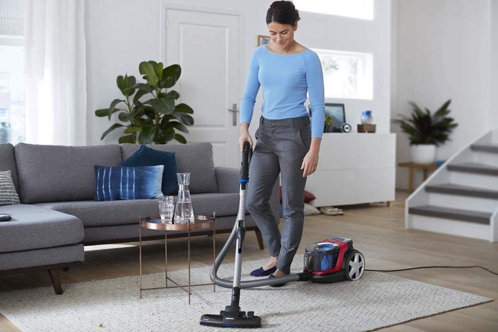 Philips PowerPro City FC9331/07 900 W Toz Torbasız Süpürge Teşhir