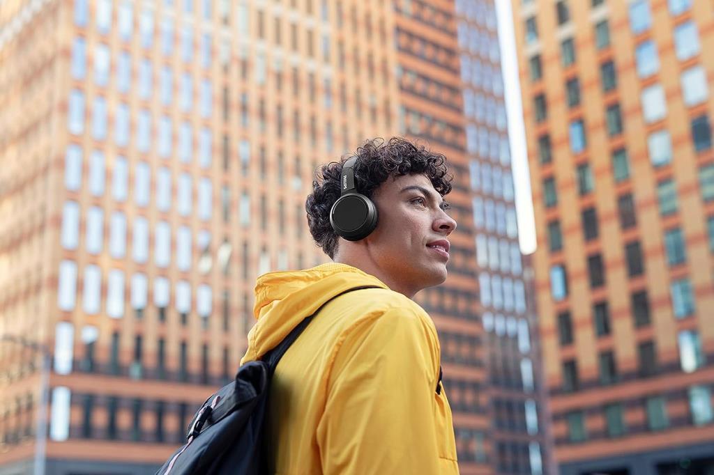 Philips TAH4205BK Siyah Kulak Üstü Bluetooth Kulaklık Teşhir