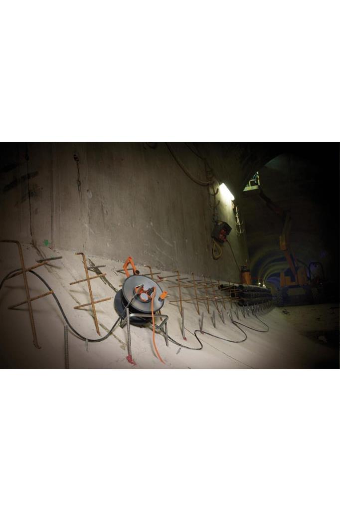 Brennenstuhl ProfessionalLINE SteelCore Serisi 5 Yıl Garantili IP44 Lisanslı Çelik Tambur Makaralı Kablo H07RN-F 3G2.5, 33 Metre Outlet