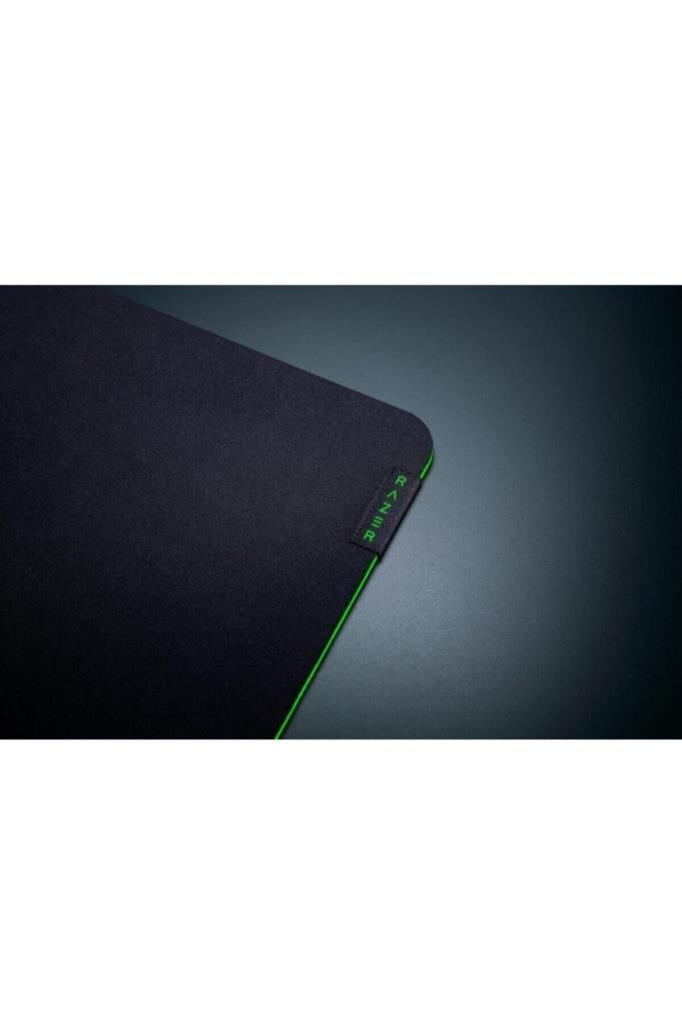 Razer Gigantus V2 Medium Mouse Pad Teşhir