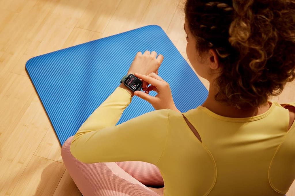 Xiaomi Redmi Watch 3 Active Siyah Akıllı Saat Teşhir