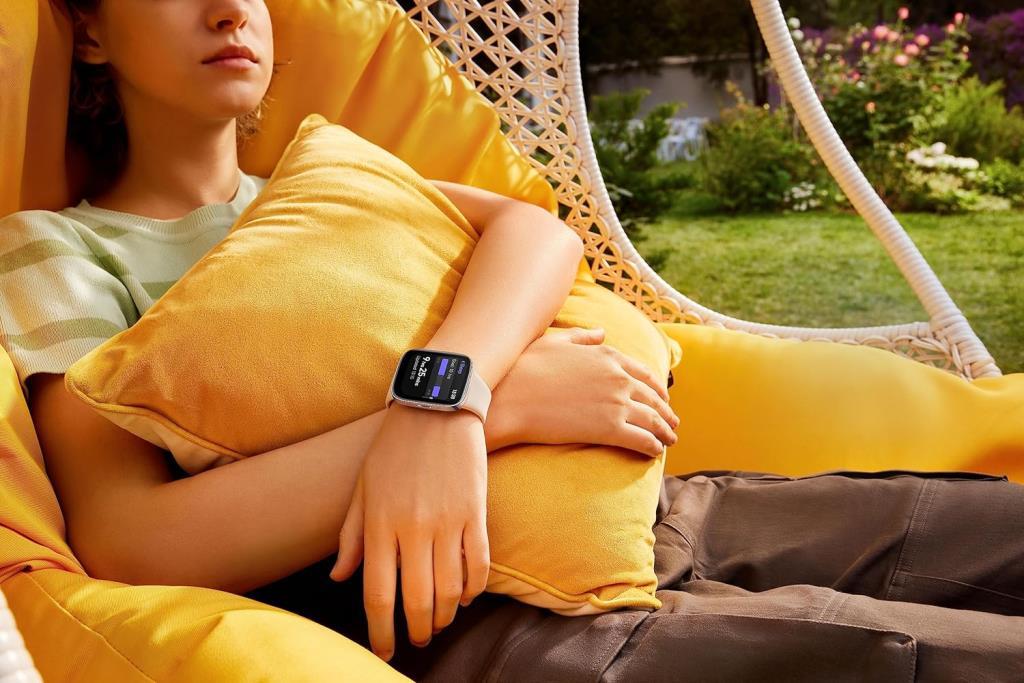 Xiaomi Redmi Watch 3 Active Siyah Akıllı Saat Teşhir