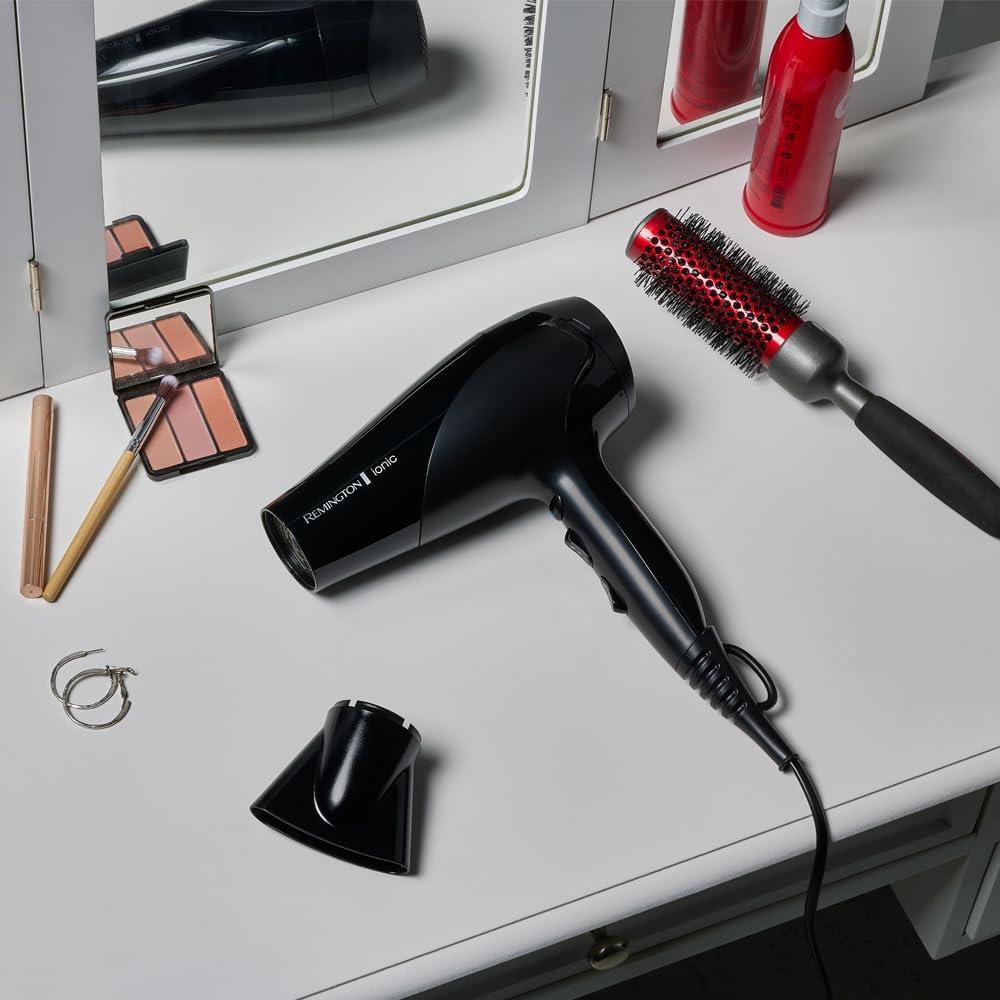 Remington İyonik Saç Kurutma Makinesi, 2200 W, 3 Isıtma ve 2 Ayrı Fan Kademesi + Soğutma Kademesi, Difüzör Başlıklı, D3198 Outlet