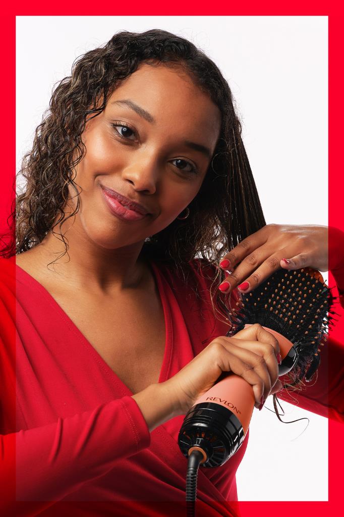 Revlon One Step Volumiser 1100 W Saç Kurutma ve Şekillendirme Makinesi - Kayısı Siyah, 2 Hız Ayarı, Hafif ve Sessiz Tasarım - Outlet