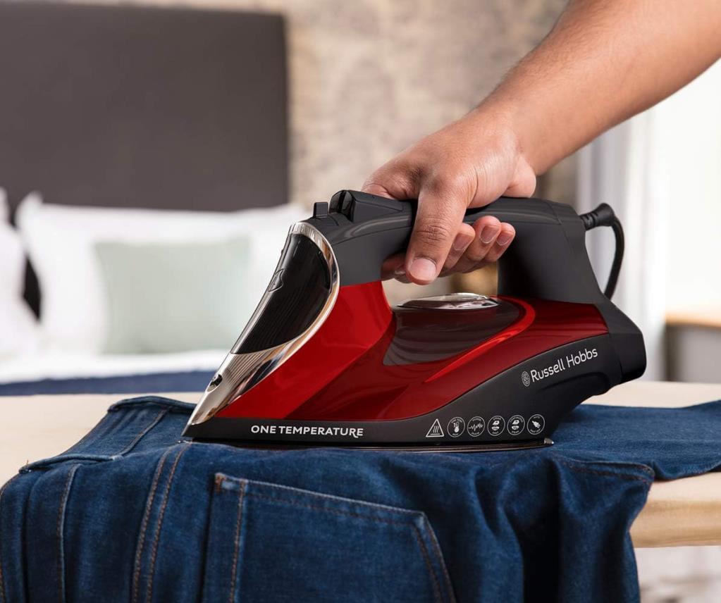 Russell Hobbs One Temperature Iron 25090-56 2600 W Buharlı Ütü Teşhir