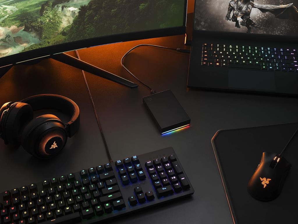 Seagate FireCuda Gaming STKL2000400 USB 3.2 2.5" 2 TB Harici Harddisk Outlet