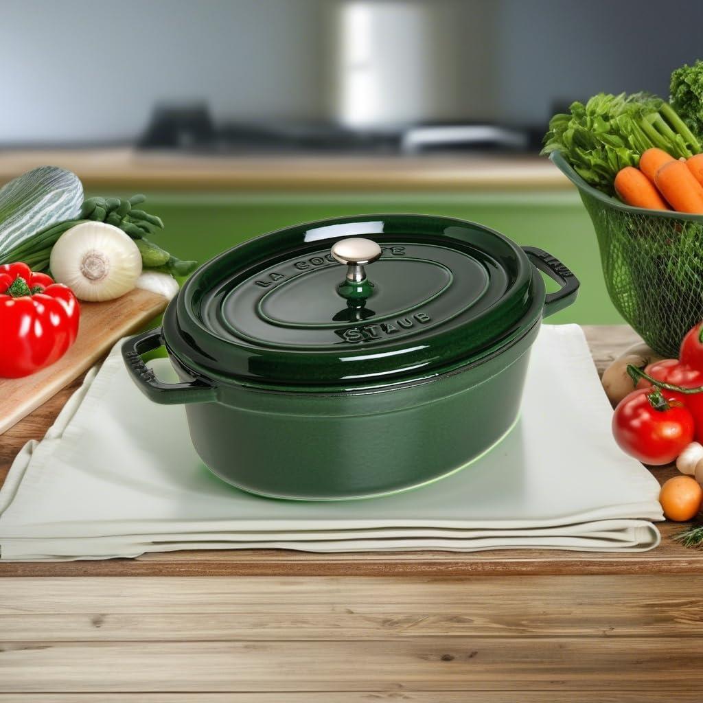Staub La Cocotte Oval Fesleğen 27 cm Döküm Tencere Outlet