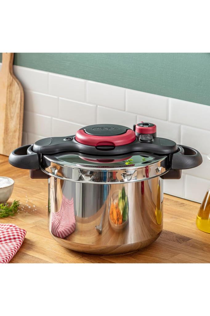 Tefal Clipso Minut Easy 6 lt Düdüklü Tencere Teşhir